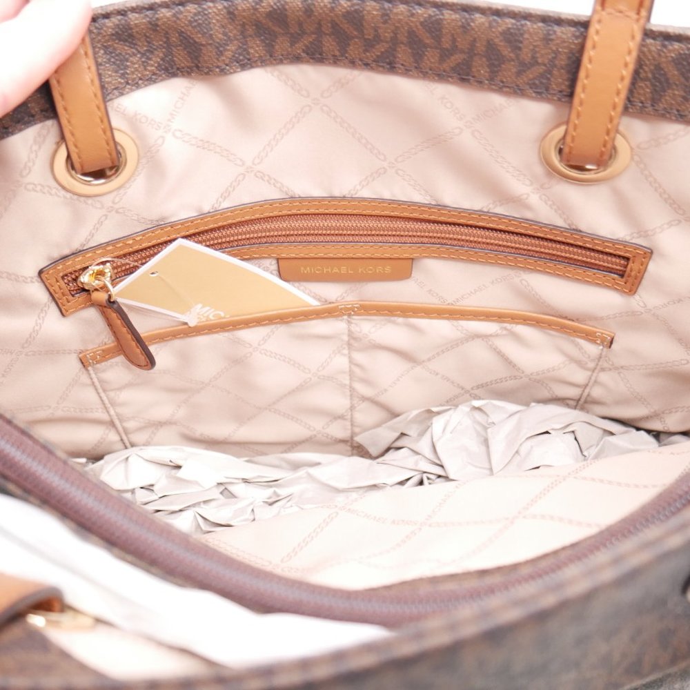 Michael Kors Jet Set Signature EW Travel Tote Bag - Picture 6 of 8
